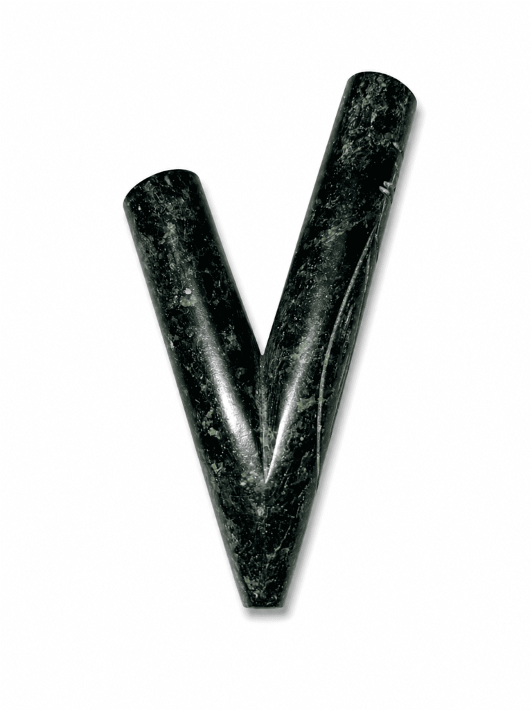 Classic Serpentine Stone Kuripe